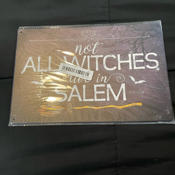 🌟Pick Any 2/$26 Sale Halloween Sign - Picture 3 of 6